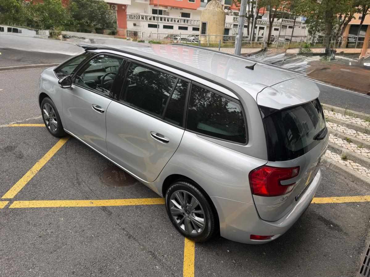 citroen-c4-grand-picasso-2015-diesel-1560cc