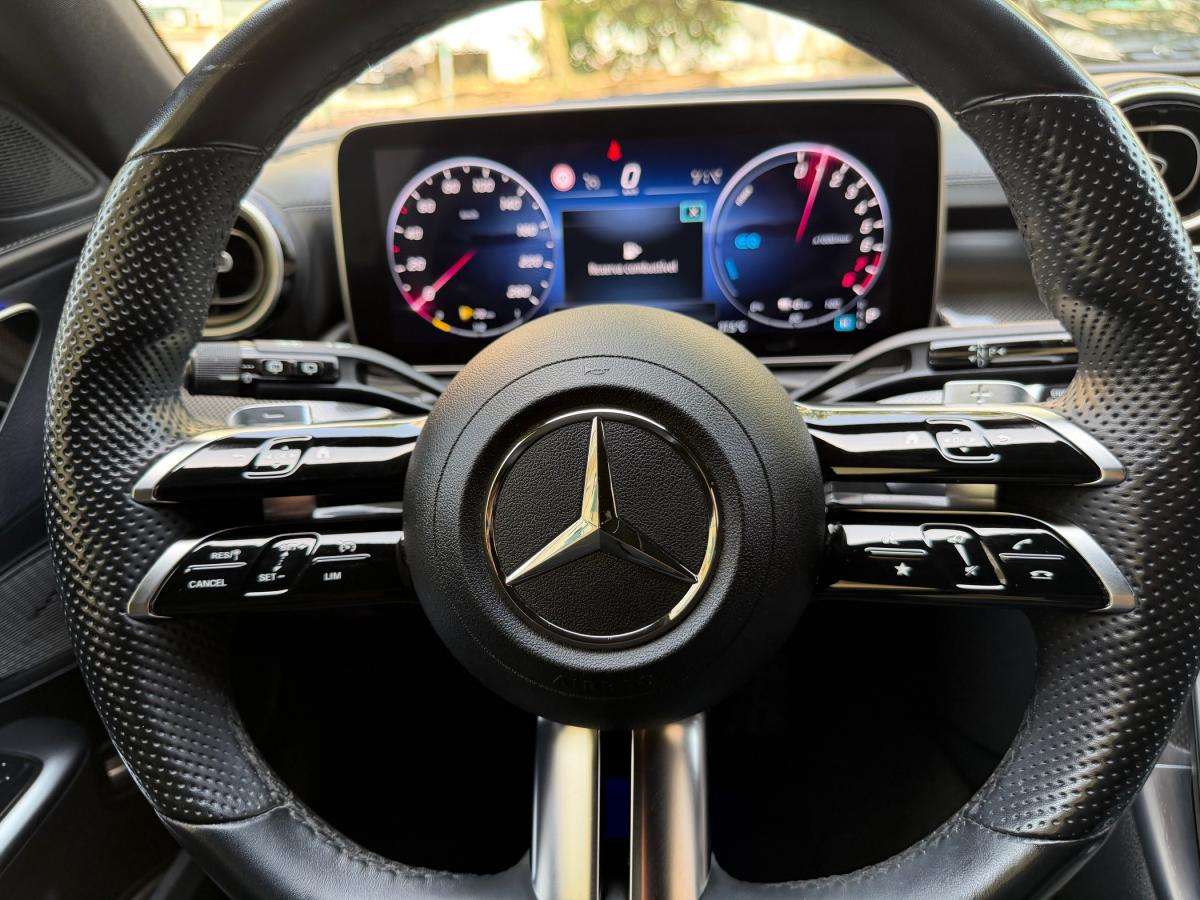 mercedes-benz-classe-c-2022-hibrido-a-gasolina-1999cc