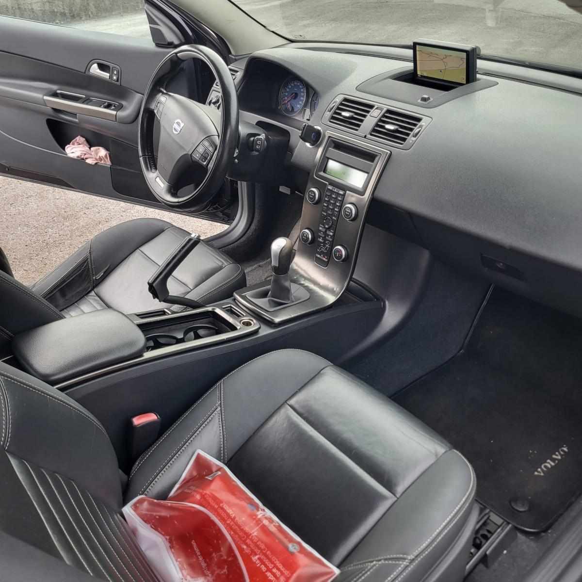volvo-c30-1-6-drive-2012-diesel-1560cc