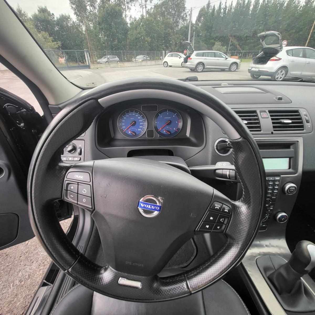 volvo-c30-1-6-drive-2012-diesel-1560cc