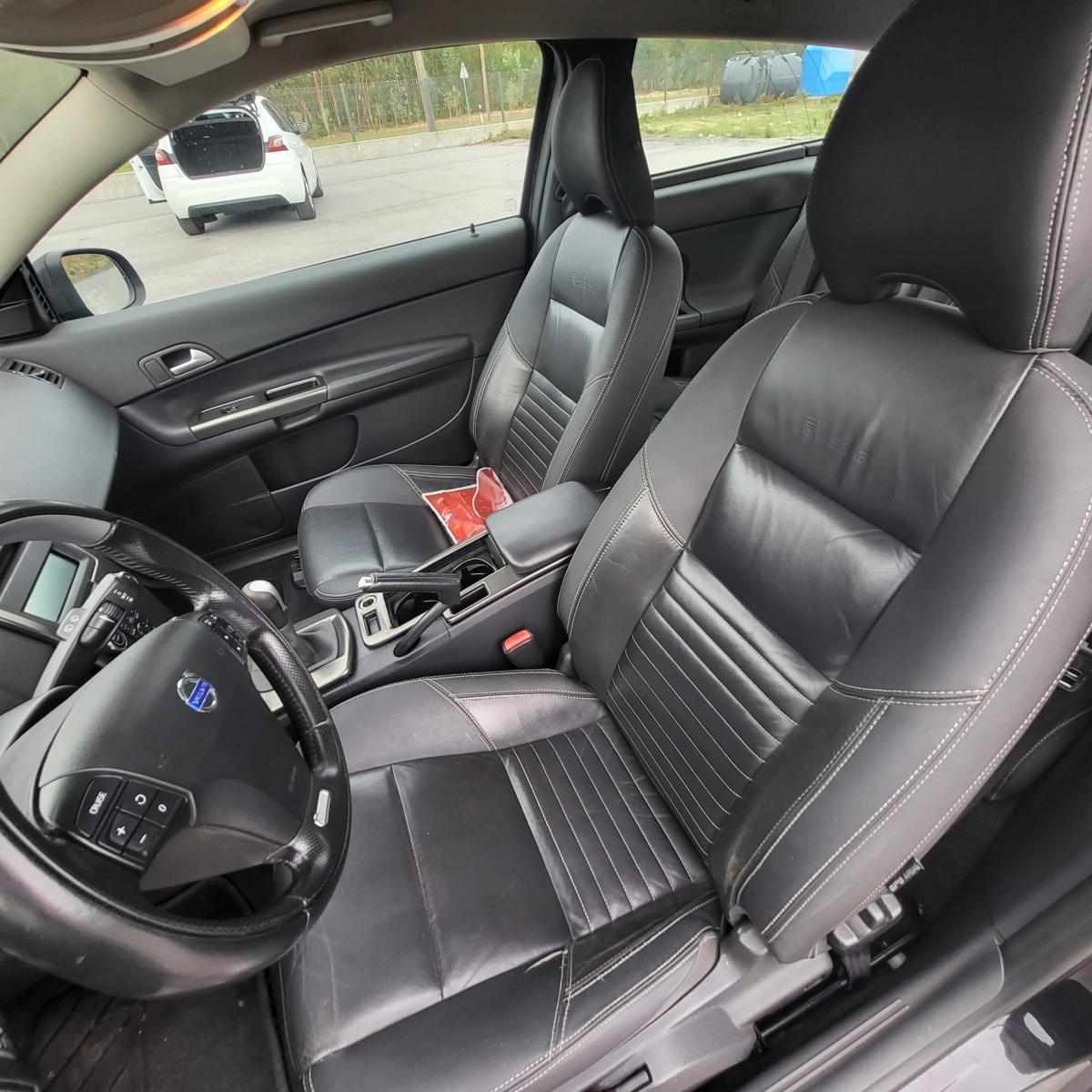 volvo-c30-1-6-drive-2012-diesel-1560cc