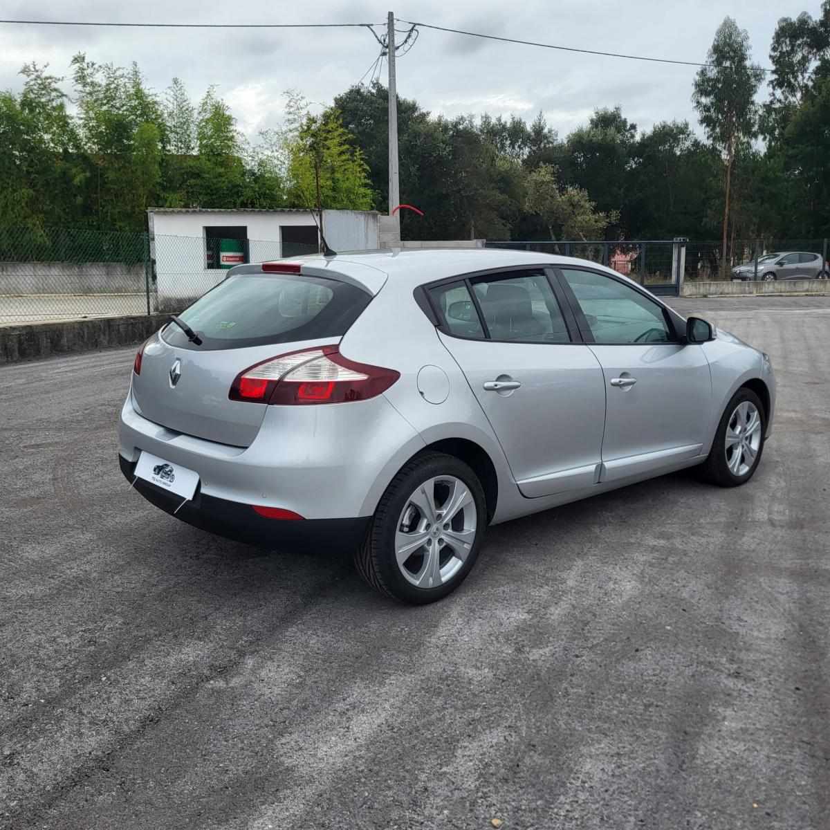 renault-megane-1-5-dci-2015-diesel-1461cc