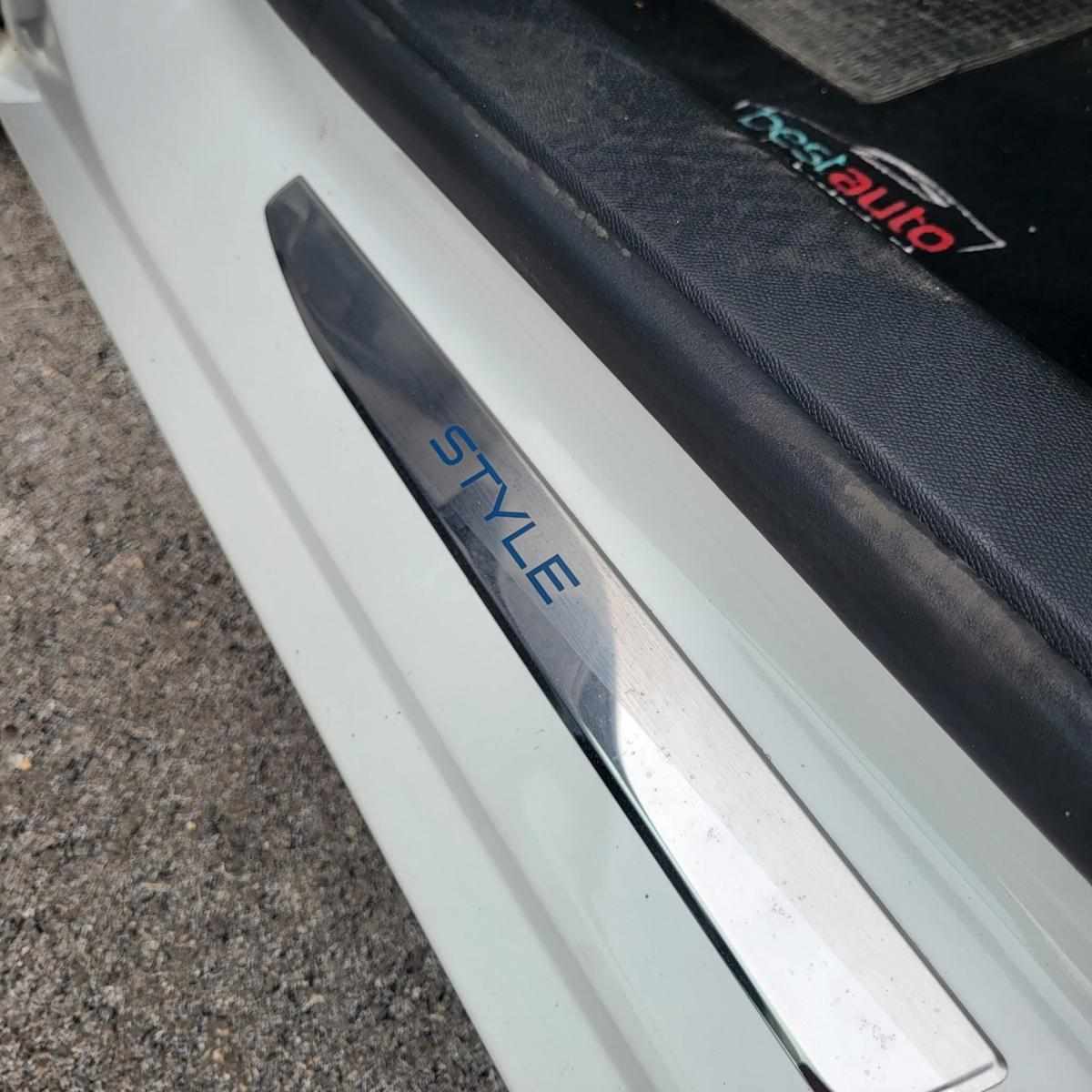 peugeot-308-1-2-e-thp-2019-gasolina-1199cc