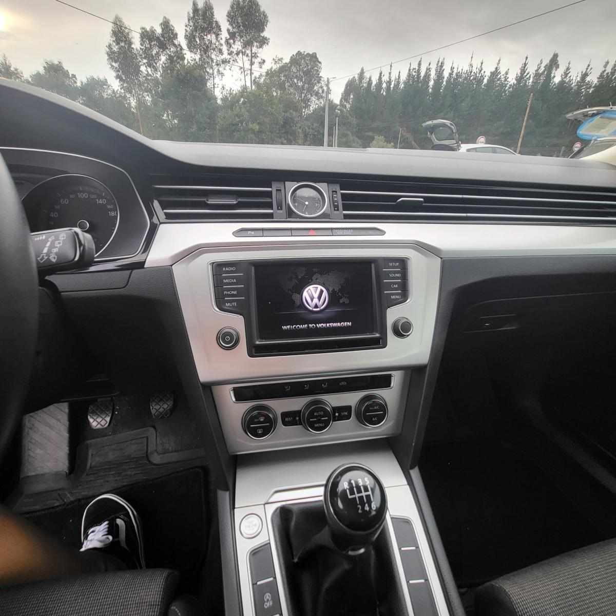 volkswagen-passat-1-6-tdi-bluemotion-2016-diesel-1598cc