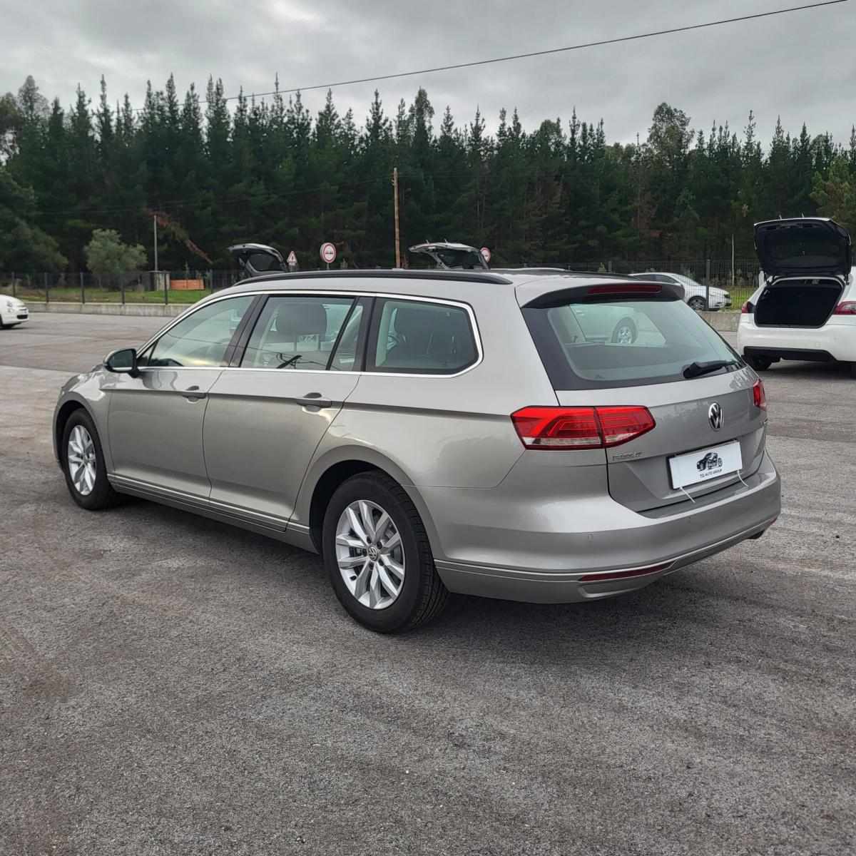 volkswagen-passat-1-6-tdi-bluemotion-2016-diesel-1598cc