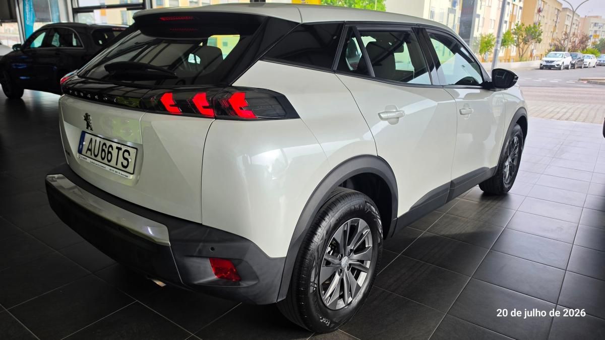 peugeot-2008-2022-gasolina-1199cc