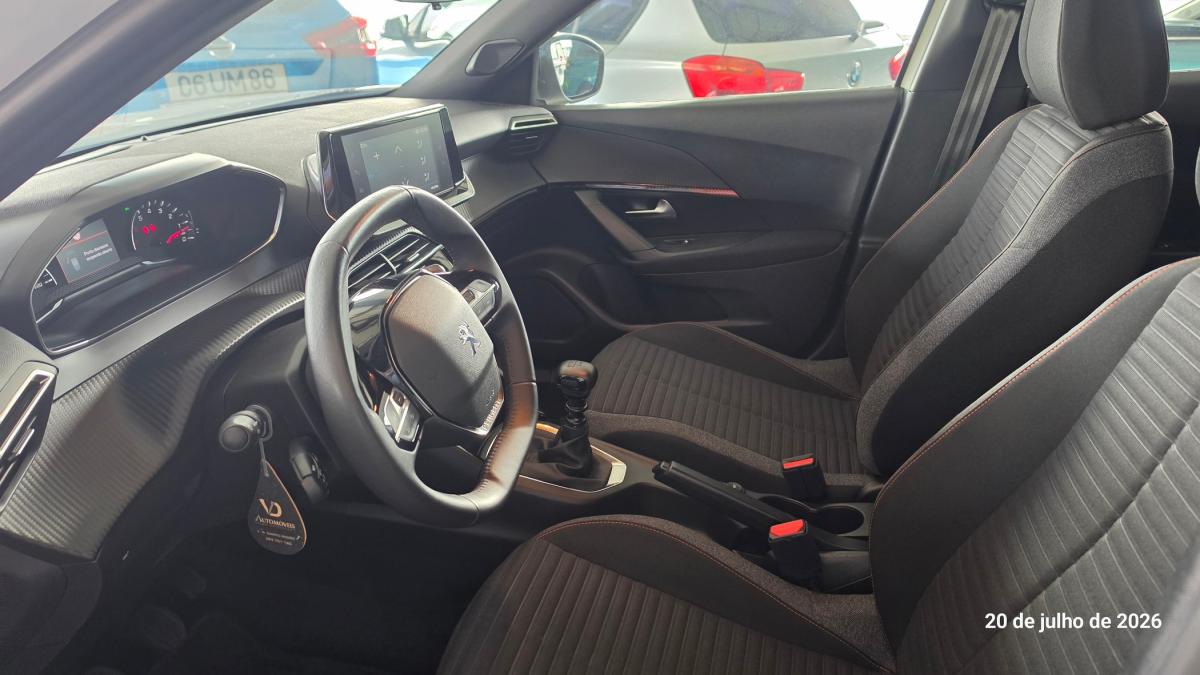 peugeot-2008-2022-gasolina-1199cc