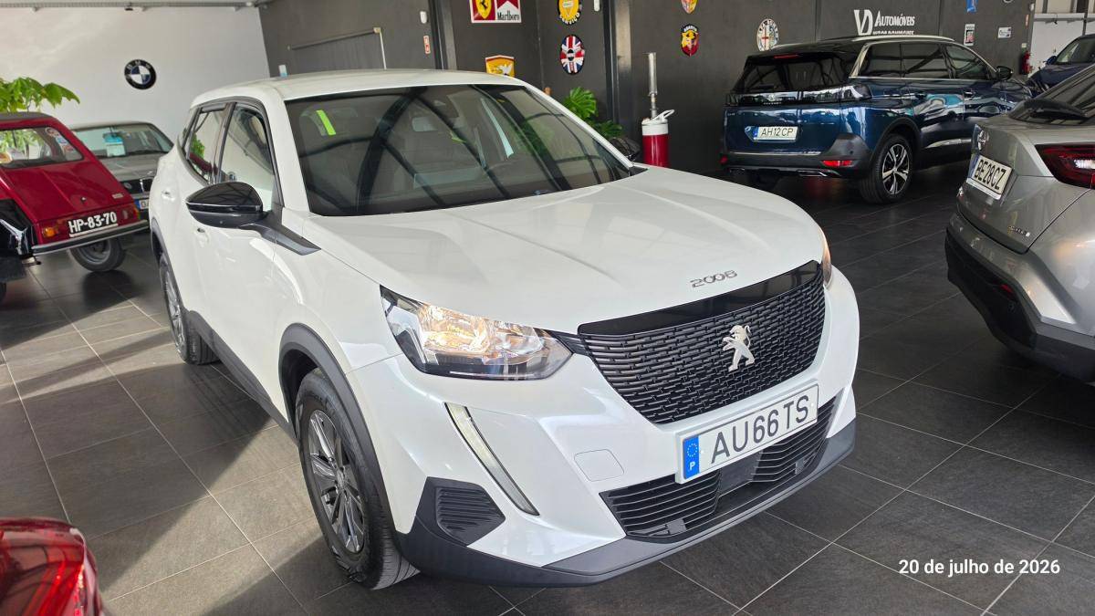 peugeot-2008-2022-gasolina-1199cc