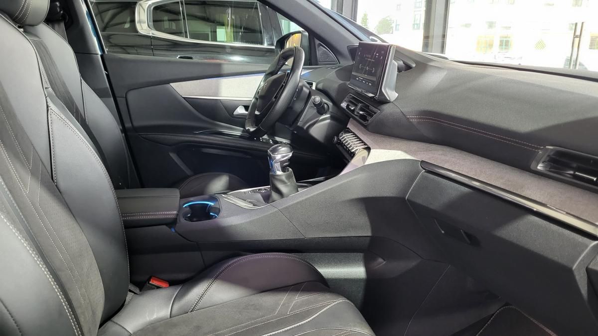 peugeot-5008-2021-diesel-1499cc