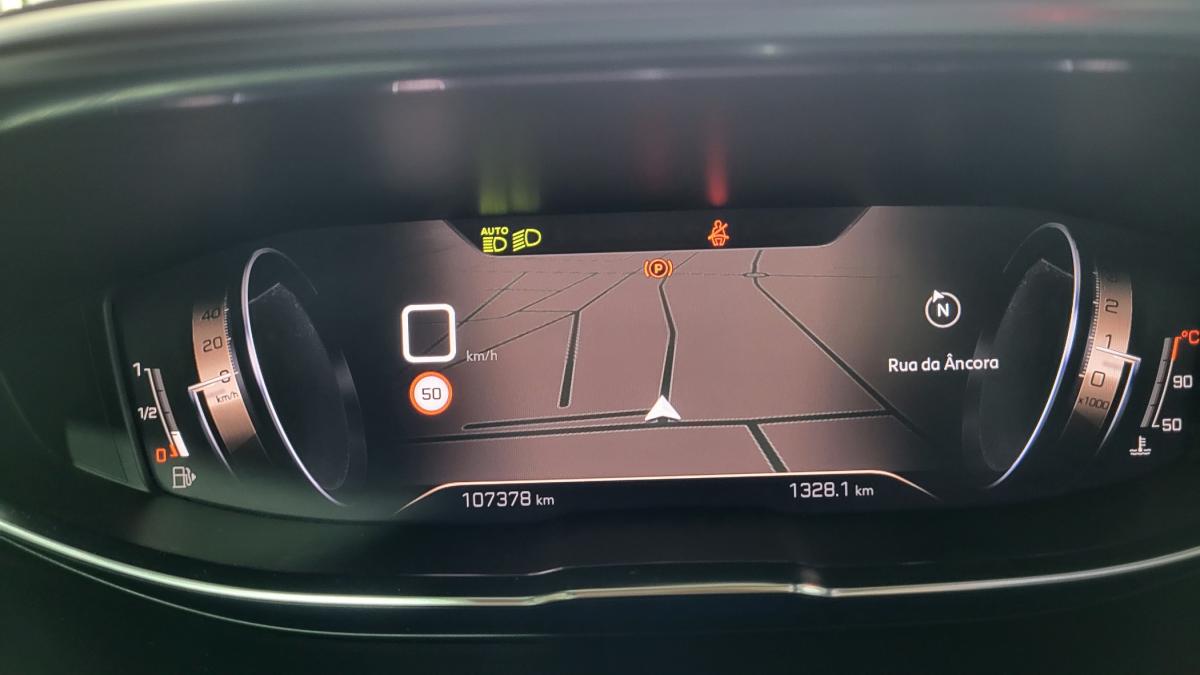 peugeot-5008-2021-diesel-1499cc