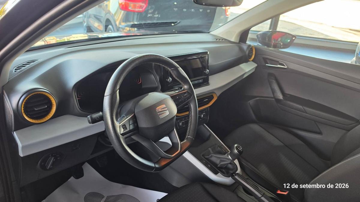 seat-arona-2024-gasolina-999cc