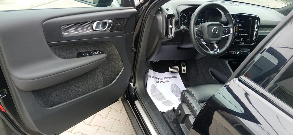 volvo-xc40-2021-hibrido-a-gasolina-1477cc
