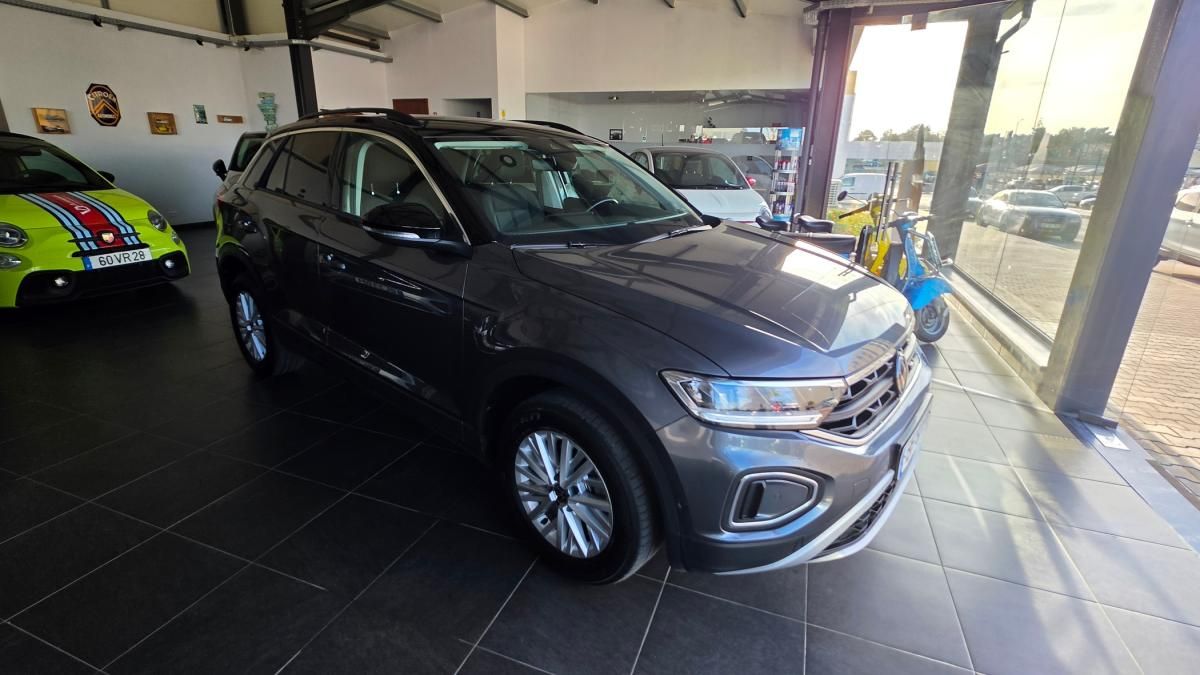 volkswagen-t-roc-2023-gasolina-999cc
