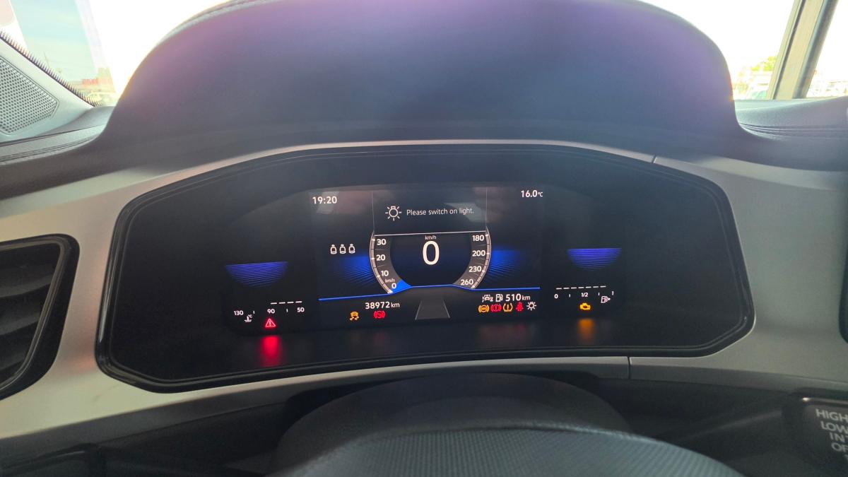 volkswagen-t-roc-2023-gasolina-999cc