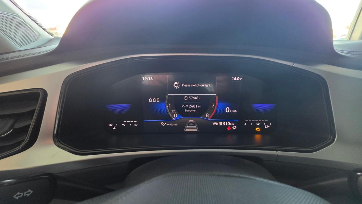 volkswagen-t-roc-2023-gasolina-999cc