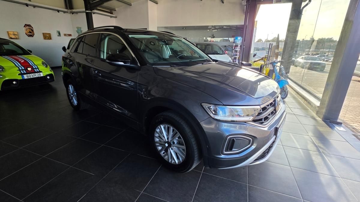 volkswagen-t-roc-2023-gasolina-999cc
