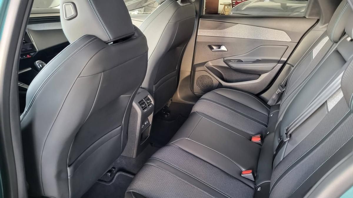 peugeot-308-sw-2022-diesel-1499cc