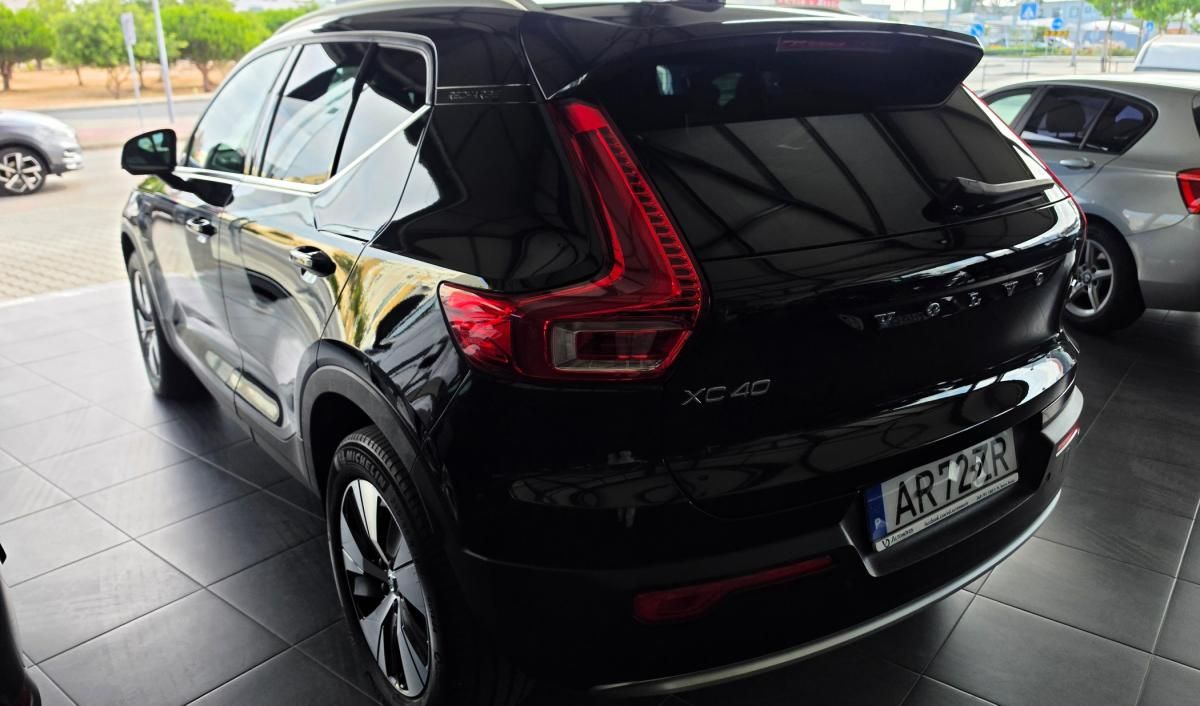 volvo-xc40-2022-hibrido-a-gasolina-1477cc