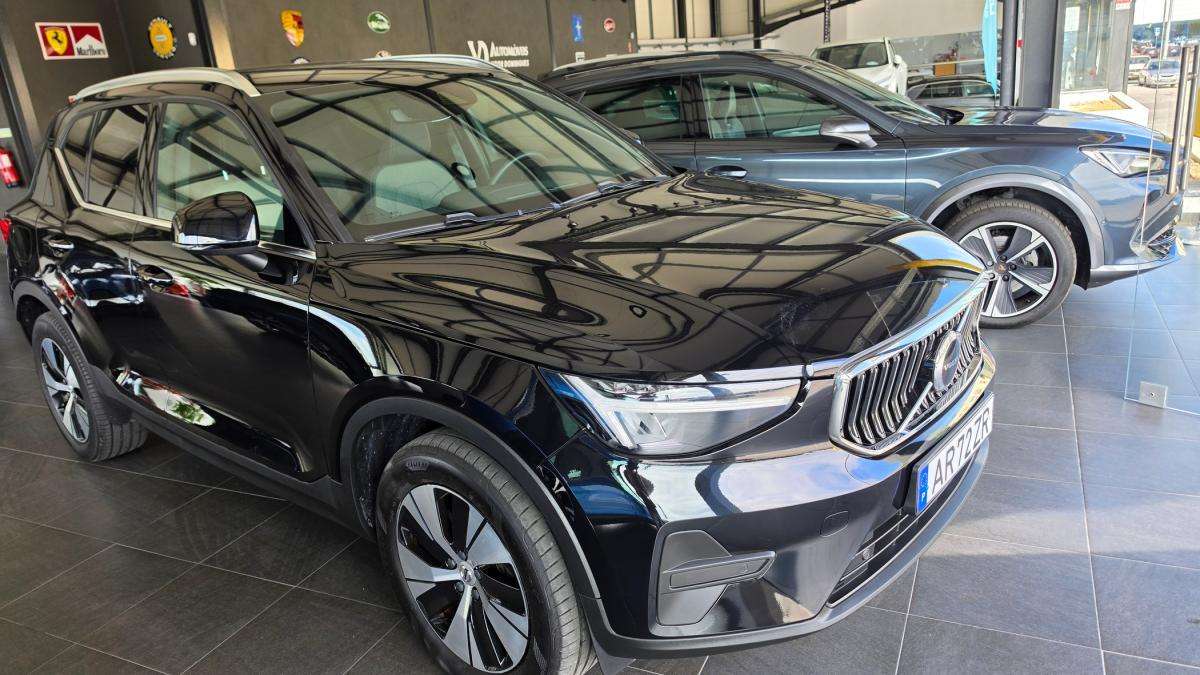 volvo-xc40-2022-hibrido-a-gasolina-1477cc