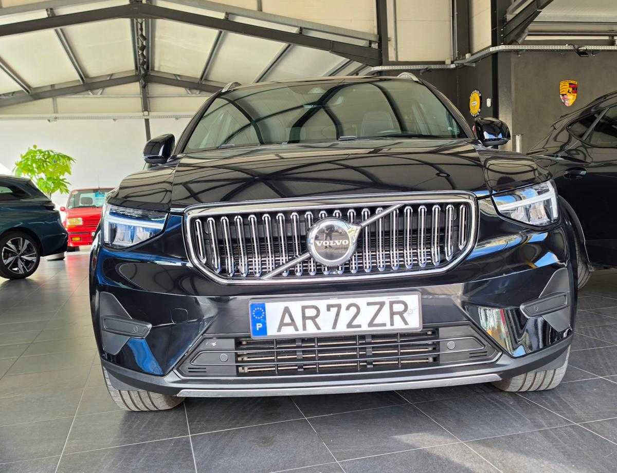 volvo-xc40-2022-hibrido-a-gasolina-1477cc