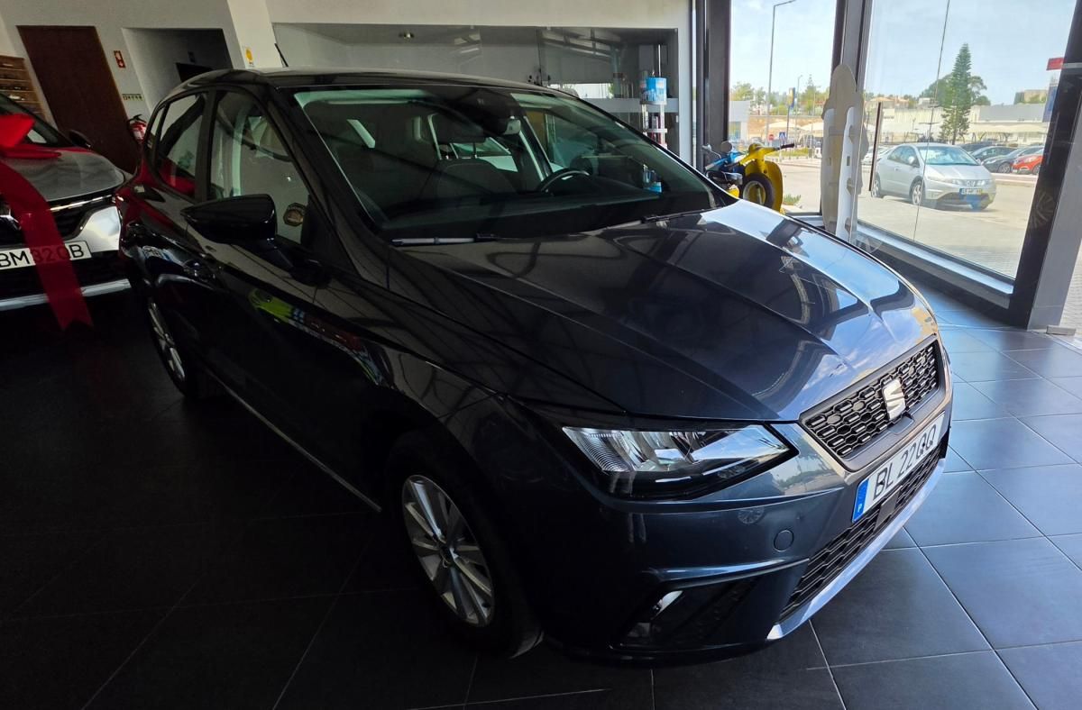 seat-ibiza-2024-gasolina-999cc