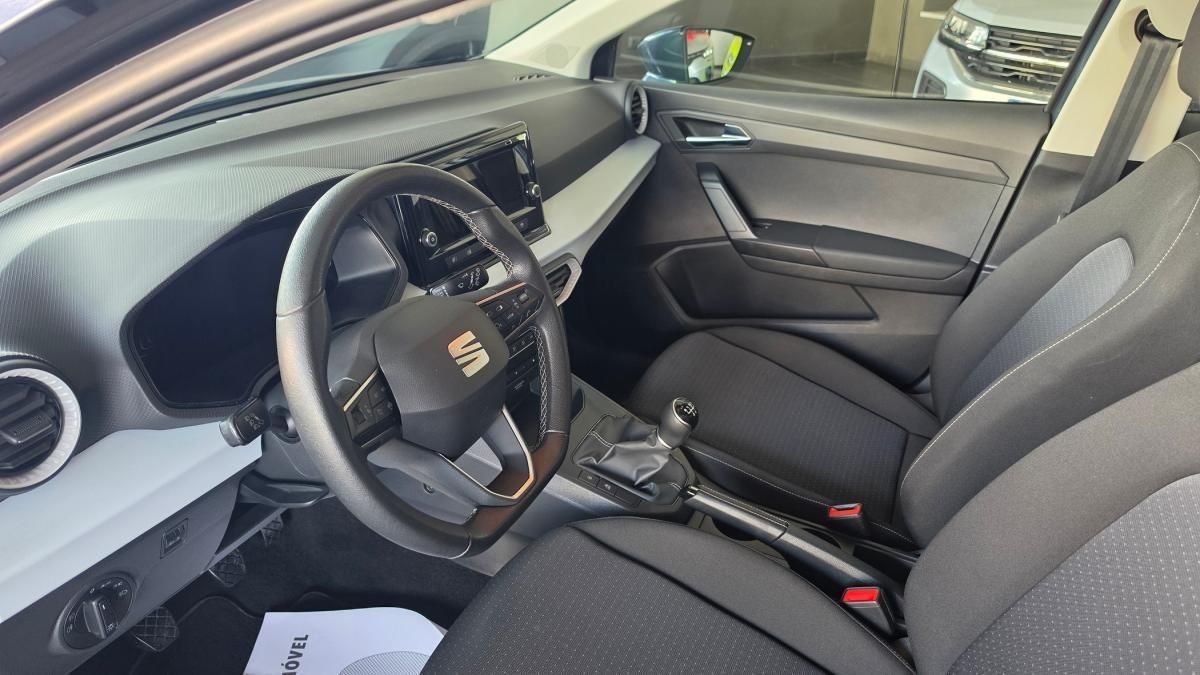 seat-ibiza-2024-gasolina-999cc