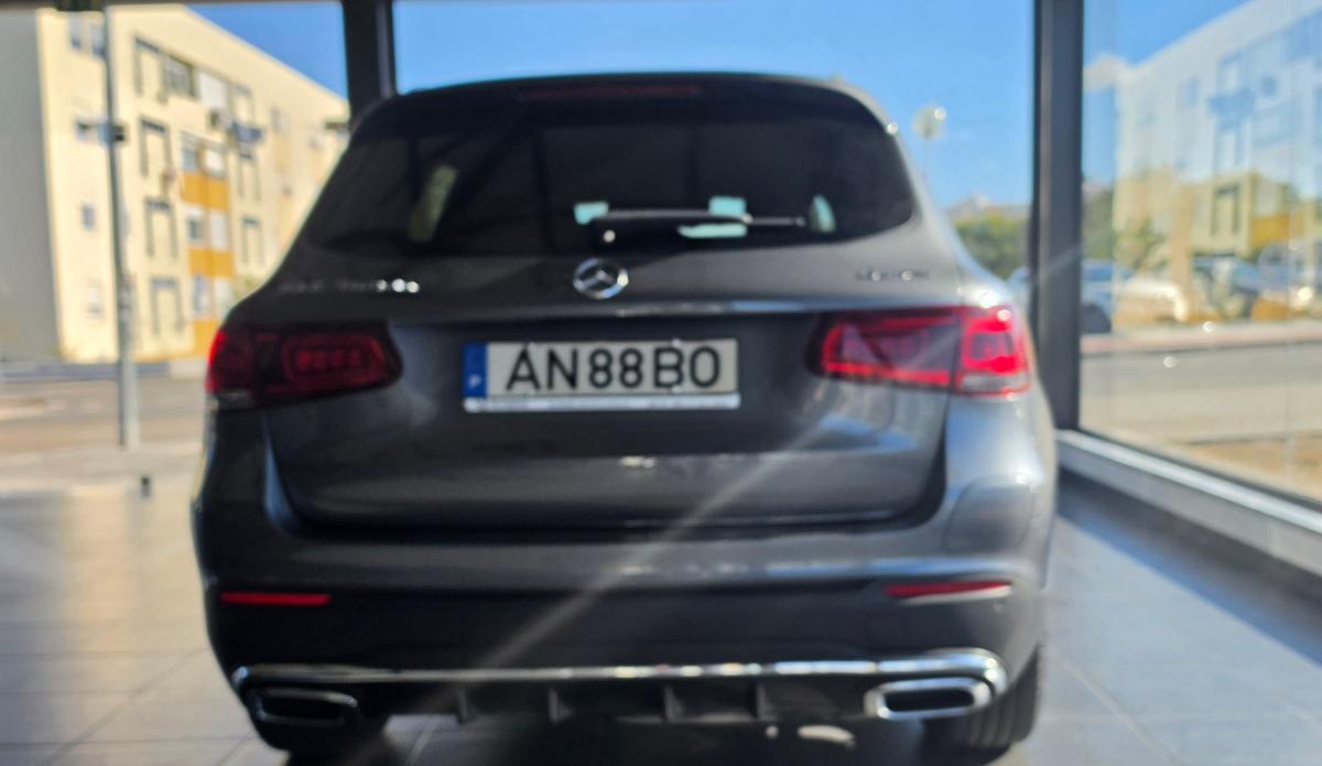 mercedes-benz-glc-2021-hibrido-a-diesel-1993cc