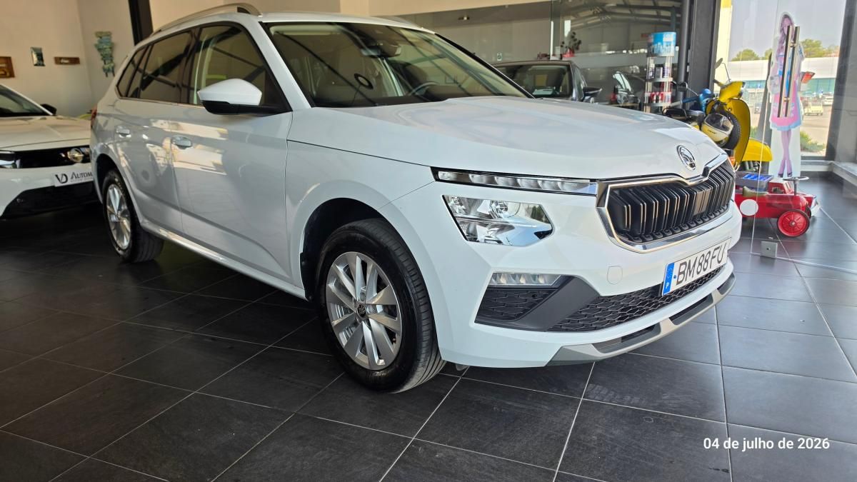 skoda-kamiq-2024-gasolina-999cc