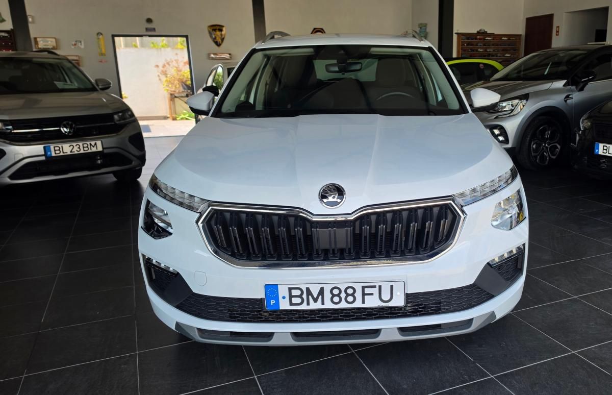 skoda-kamiq-2024-gasolina-999cc