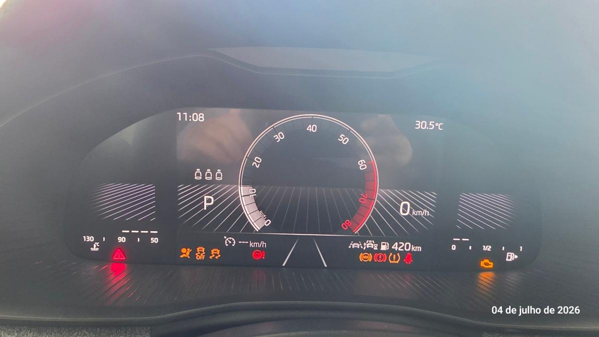 skoda-kamiq-2024-gasolina-999cc