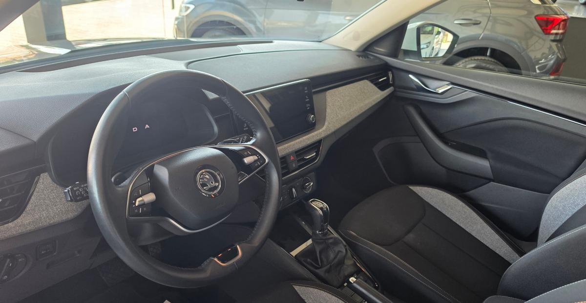 skoda-kamiq-2024-gasolina-999cc