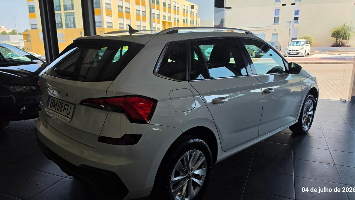 skoda-kamiq-2024-gasolina-999cc