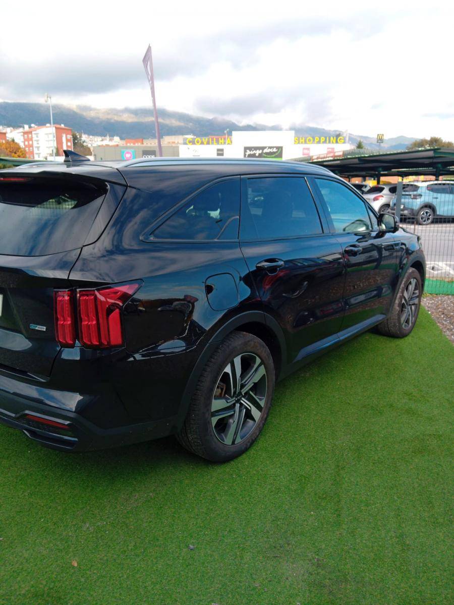kia-sorento-2022-hibrido-a-gasolina-1598cc
