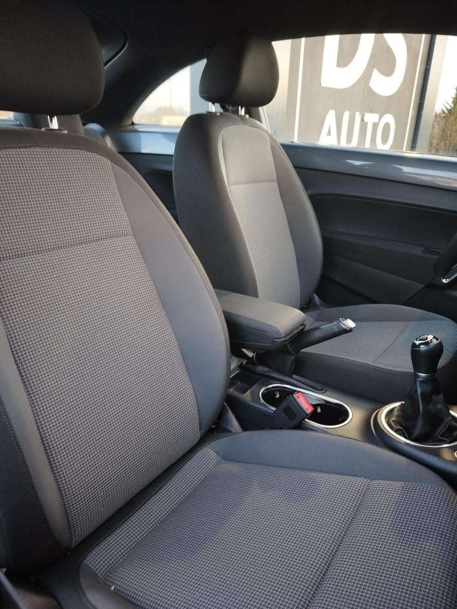 volkswagen-beetle-2013-gasolina-1197cc
