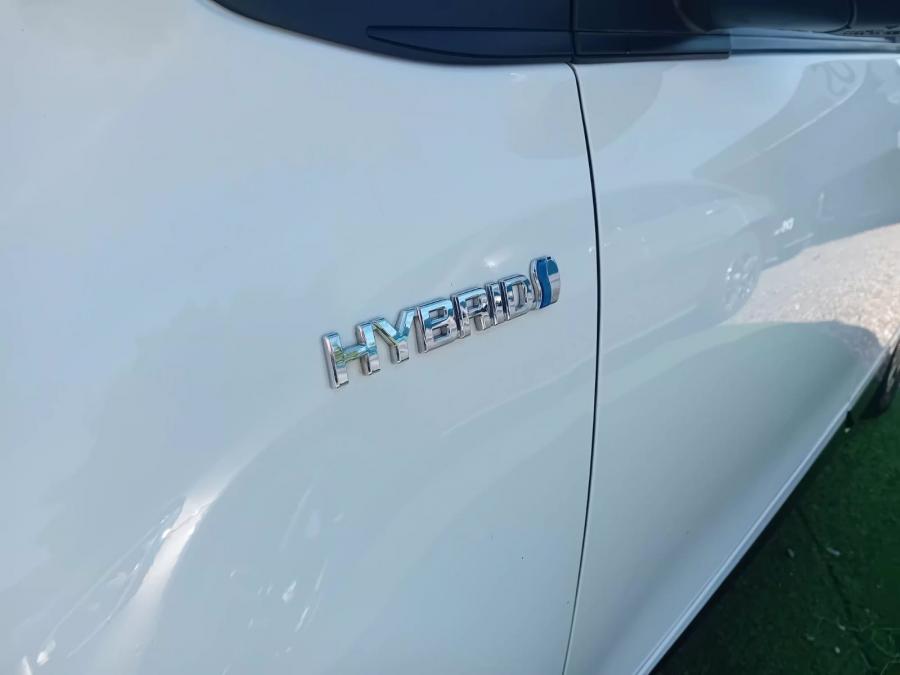 toyota-yaris-2017-hibrido-a-gasolina-1490cc