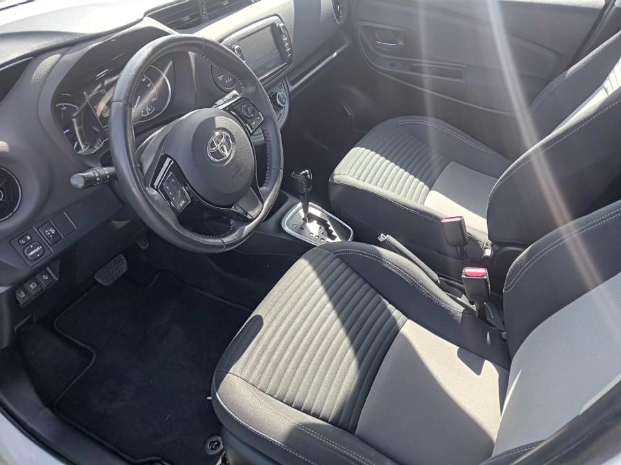 toyota-yaris-2017-hibrido-a-gasolina-1490cc