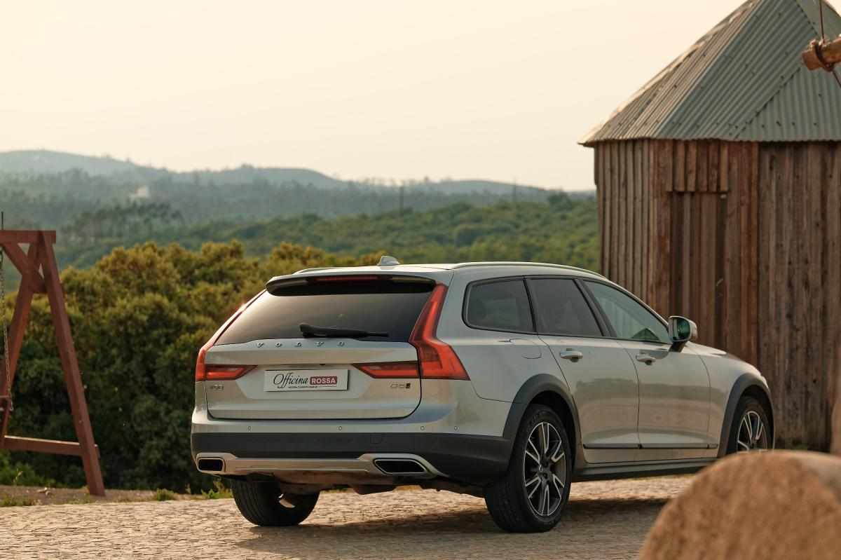 volvo-v90-d5-2-0-awd-2017-diesel-1969cc