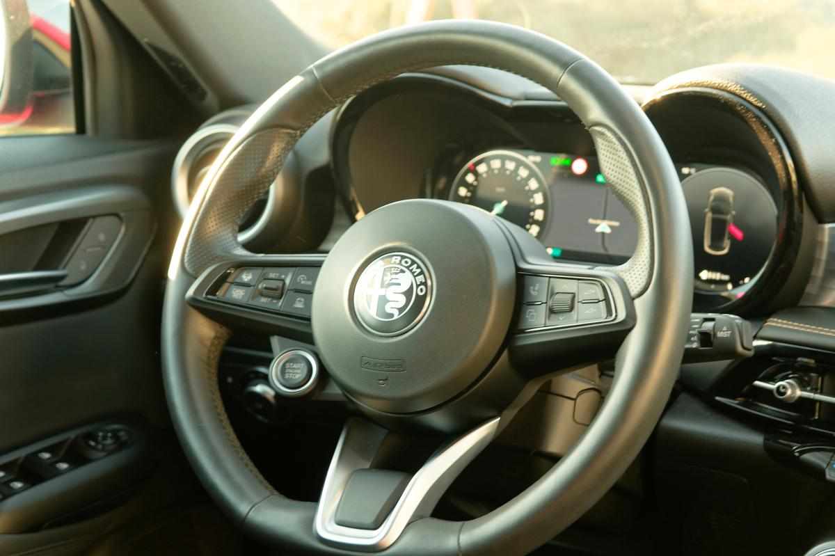 alfa-romeo-tonale-1-3-t-multiair-2023-gasolina-1332cc