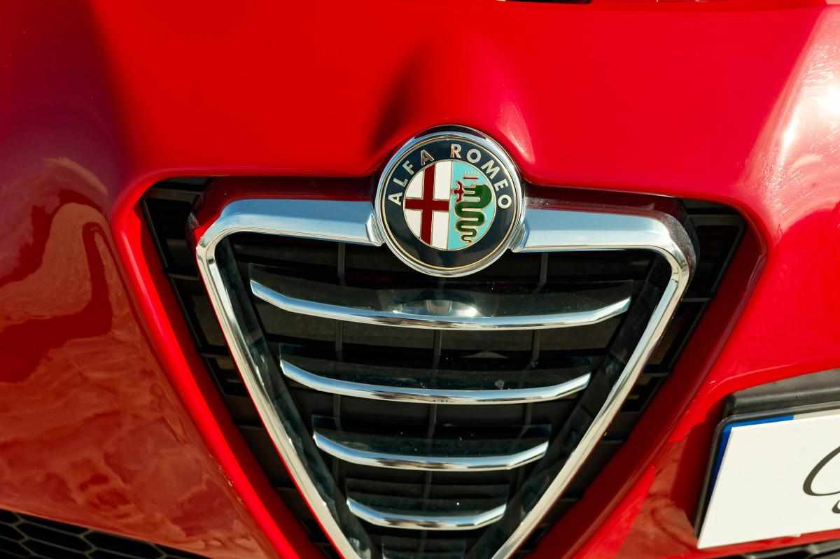 alfa-romeo-giulietta-1-75-tbi-2012-gasolina-1742cc