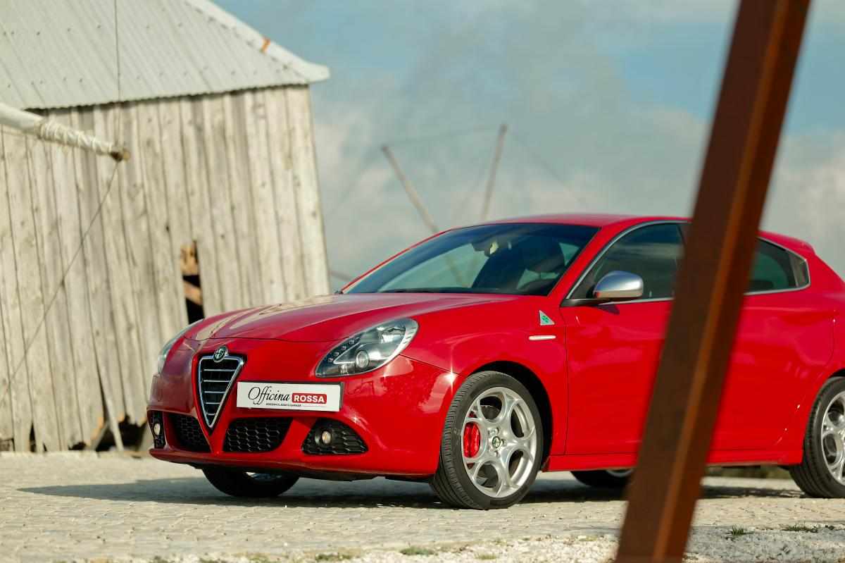 alfa-romeo-giulietta-1-75-tbi-2012-gasolina-1742cc