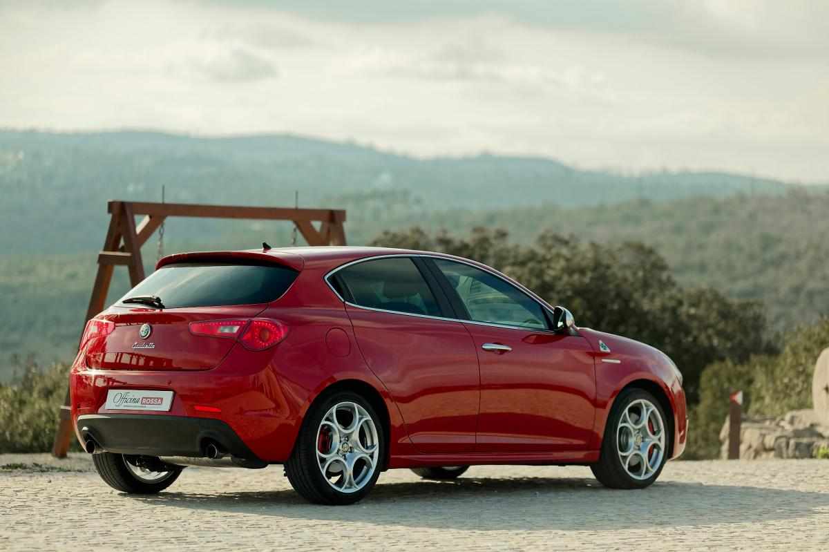 alfa-romeo-giulietta-1-75-tbi-2012-gasolina-1742cc