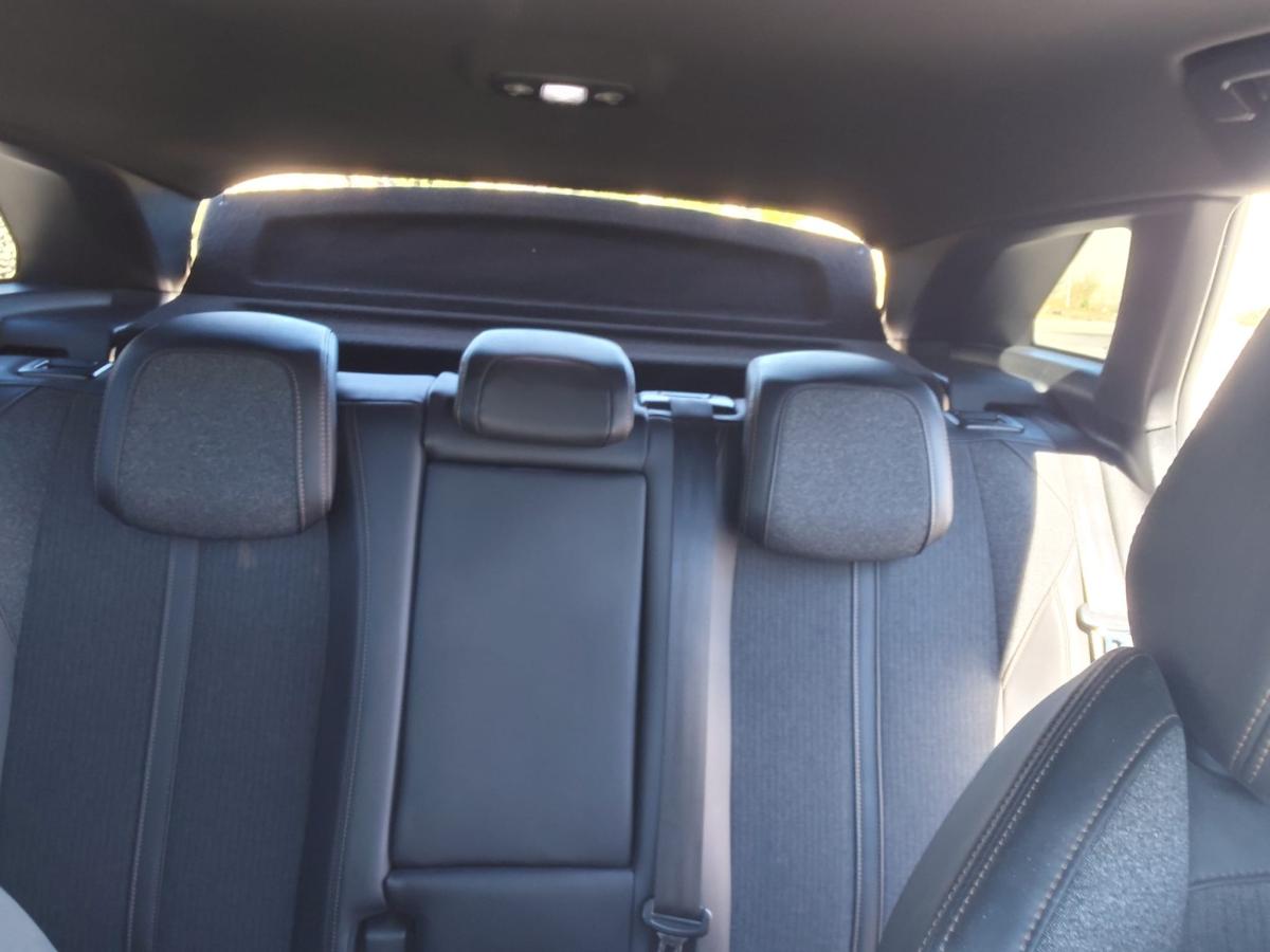 peugeot-3008-2018-diesel-1997cc