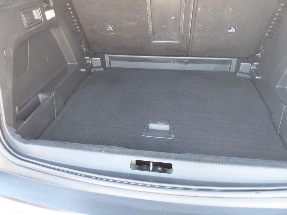 peugeot-3008-2018-diesel-1997cc