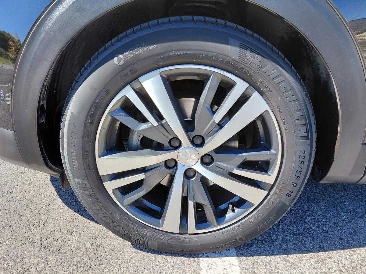 peugeot-3008-2018-diesel-1997cc