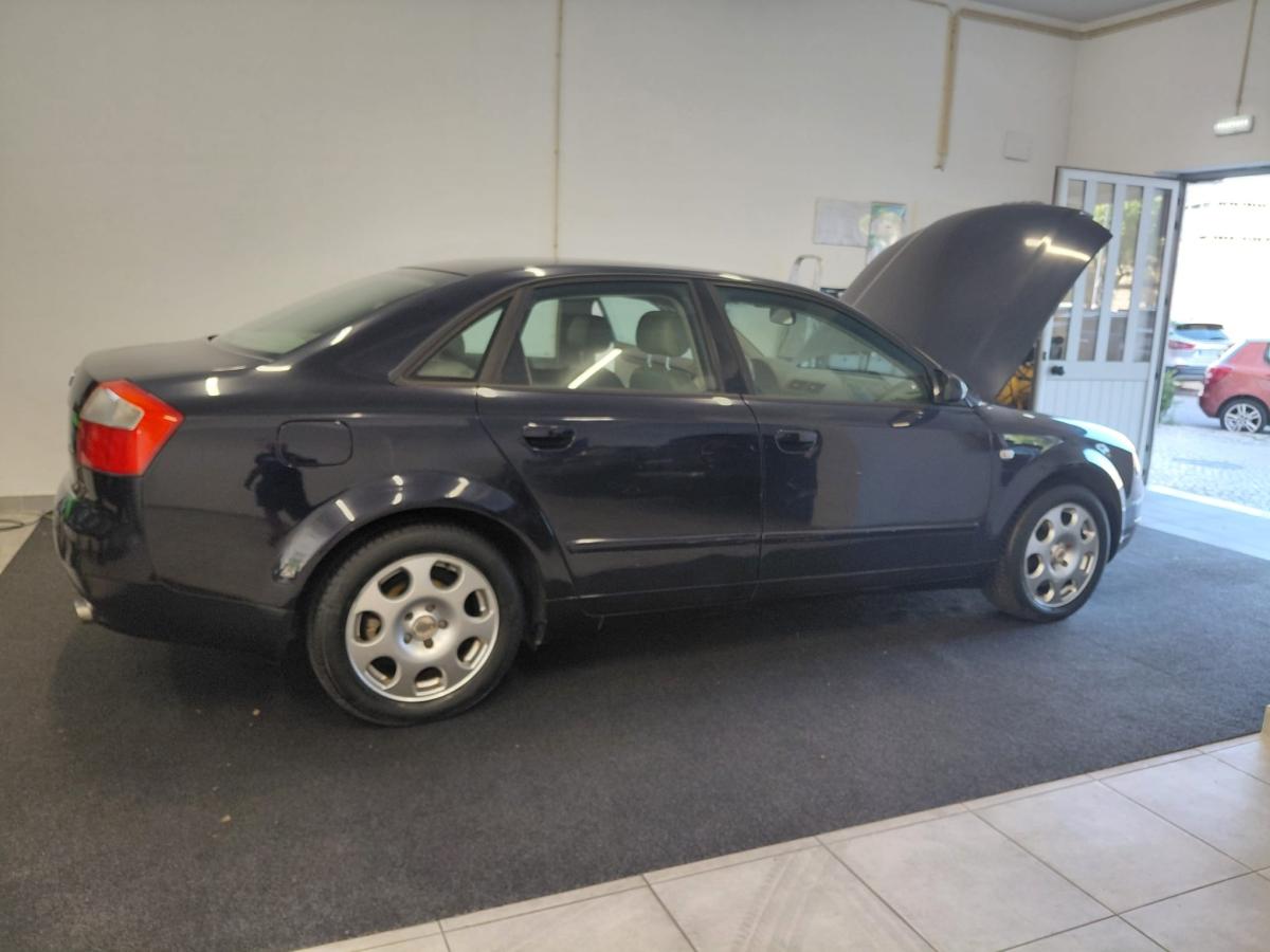 audi-a4-2003-gasolina-1781cc