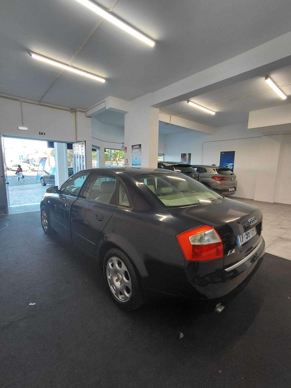 audi-a4-2003-gasolina-1781cc