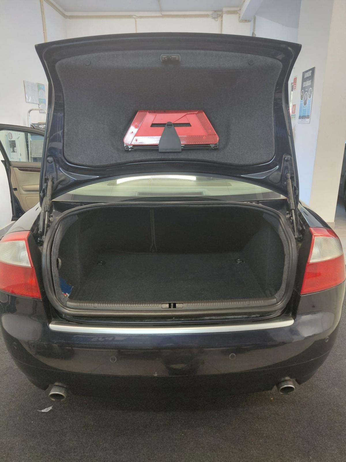 audi-a4-2003-gasolina-1781cc