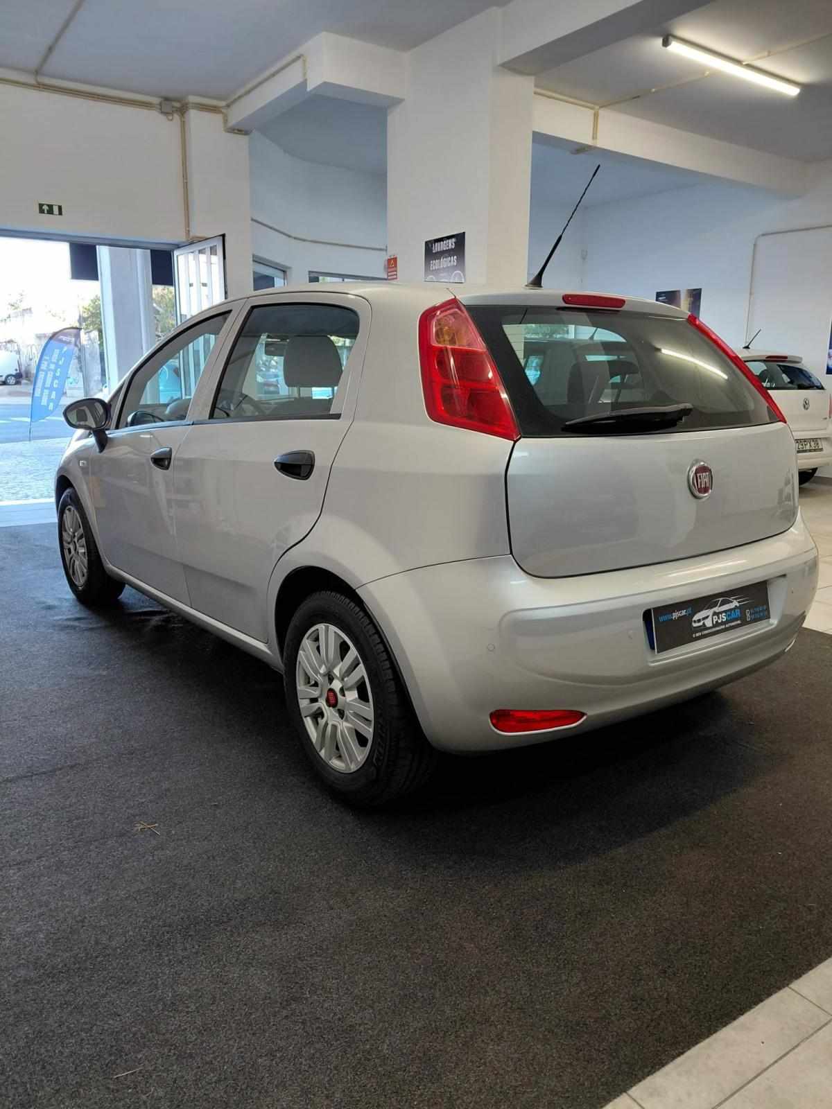 fiat-punto-2018-diesel-1248cc