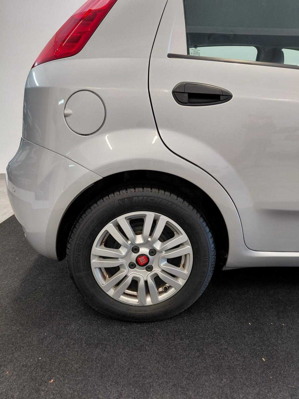 fiat-punto-2018-diesel-1248cc
