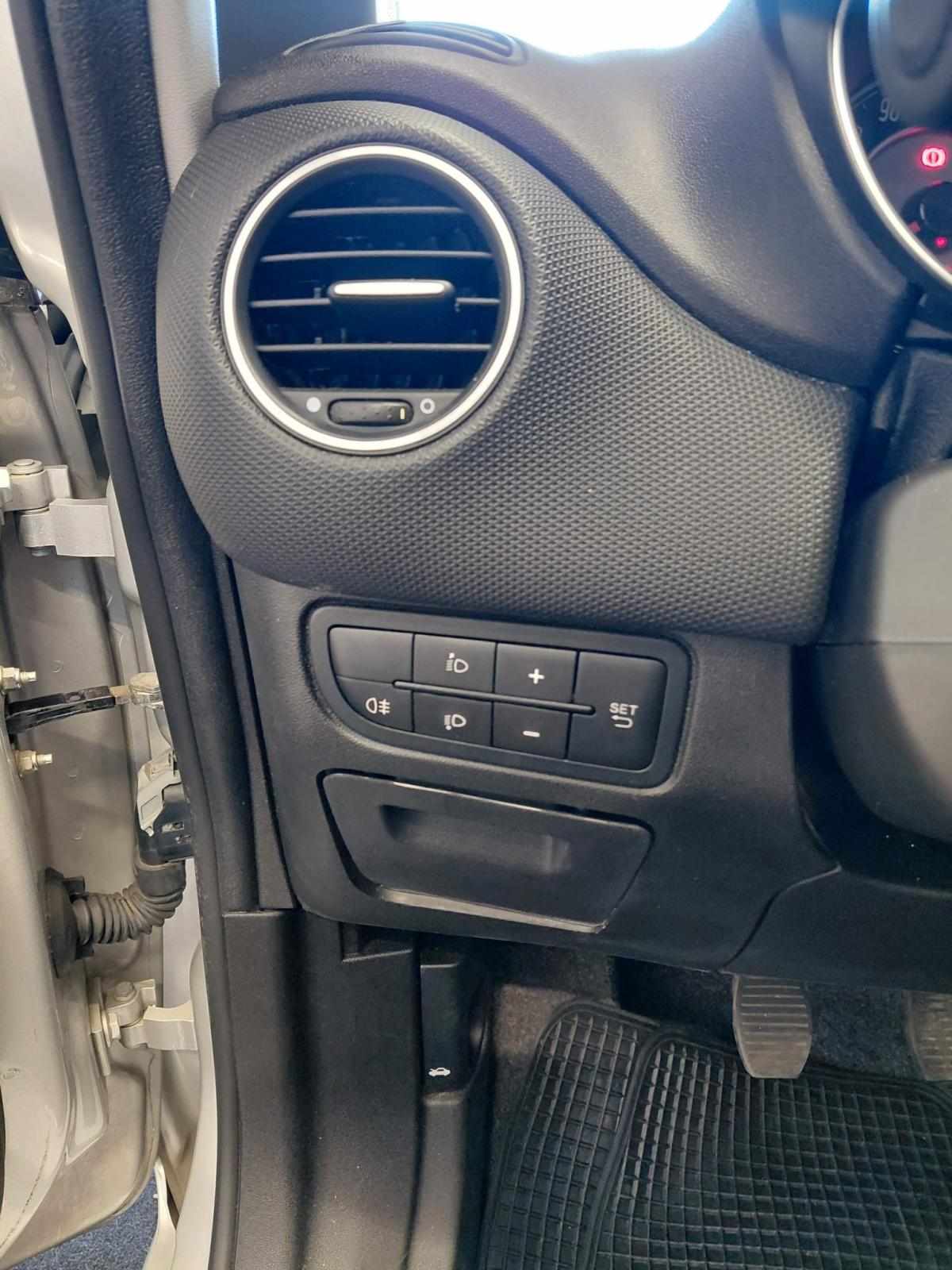 fiat-punto-2018-diesel-1248cc